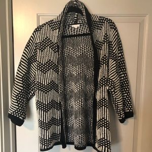 Black & White 3/4 Sleeve Cardigan Sweater